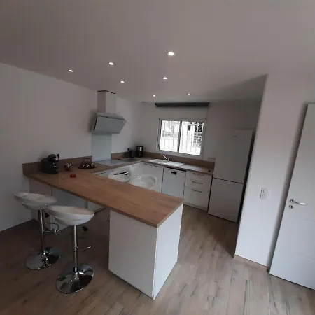 Villa_culomba -t2 4 Couchages